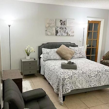 Amazing & Cozy Duplex Near Zoo Miami ! Βίλα Εξωτερικό φωτογραφία