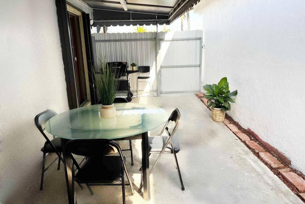 Amazing & Cozy Duplex Near Zoo Miami ! Βίλα Εξωτερικό φωτογραφία
